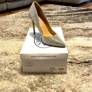 Steve Madden Daisie Crystal size 10